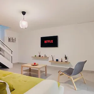 Appartamento centro Storico Loft Incantevole Con Giardino, Napoli